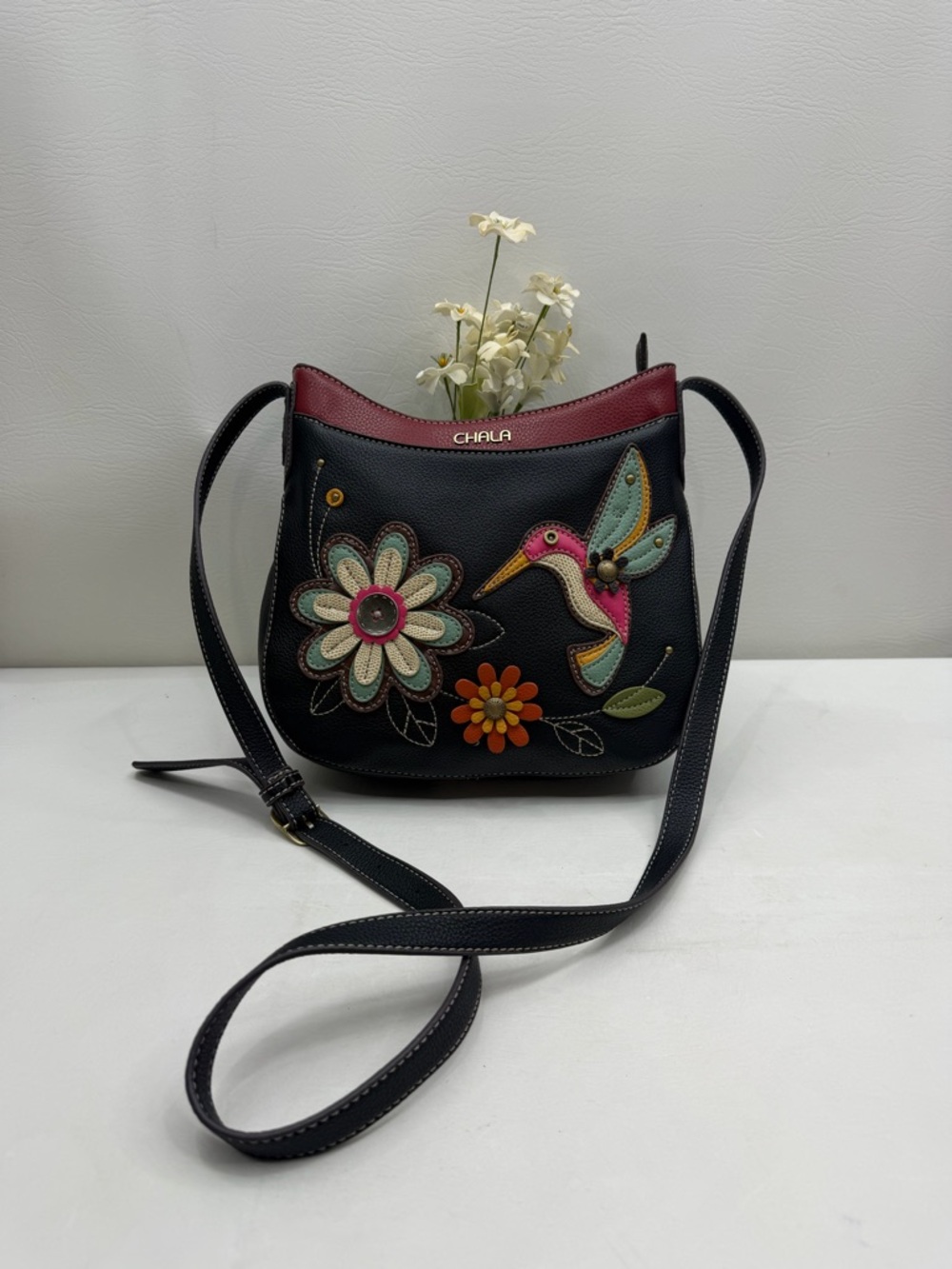 Chala Handbags Crossbody bag